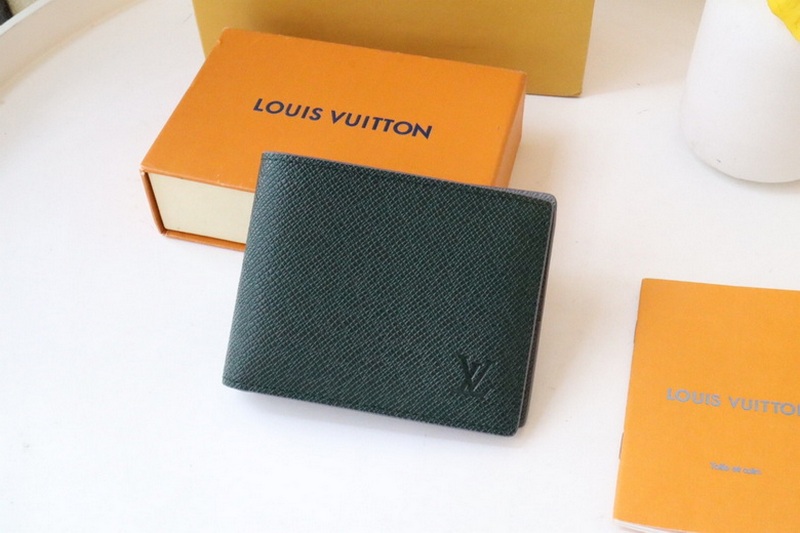 LV Wallets 38